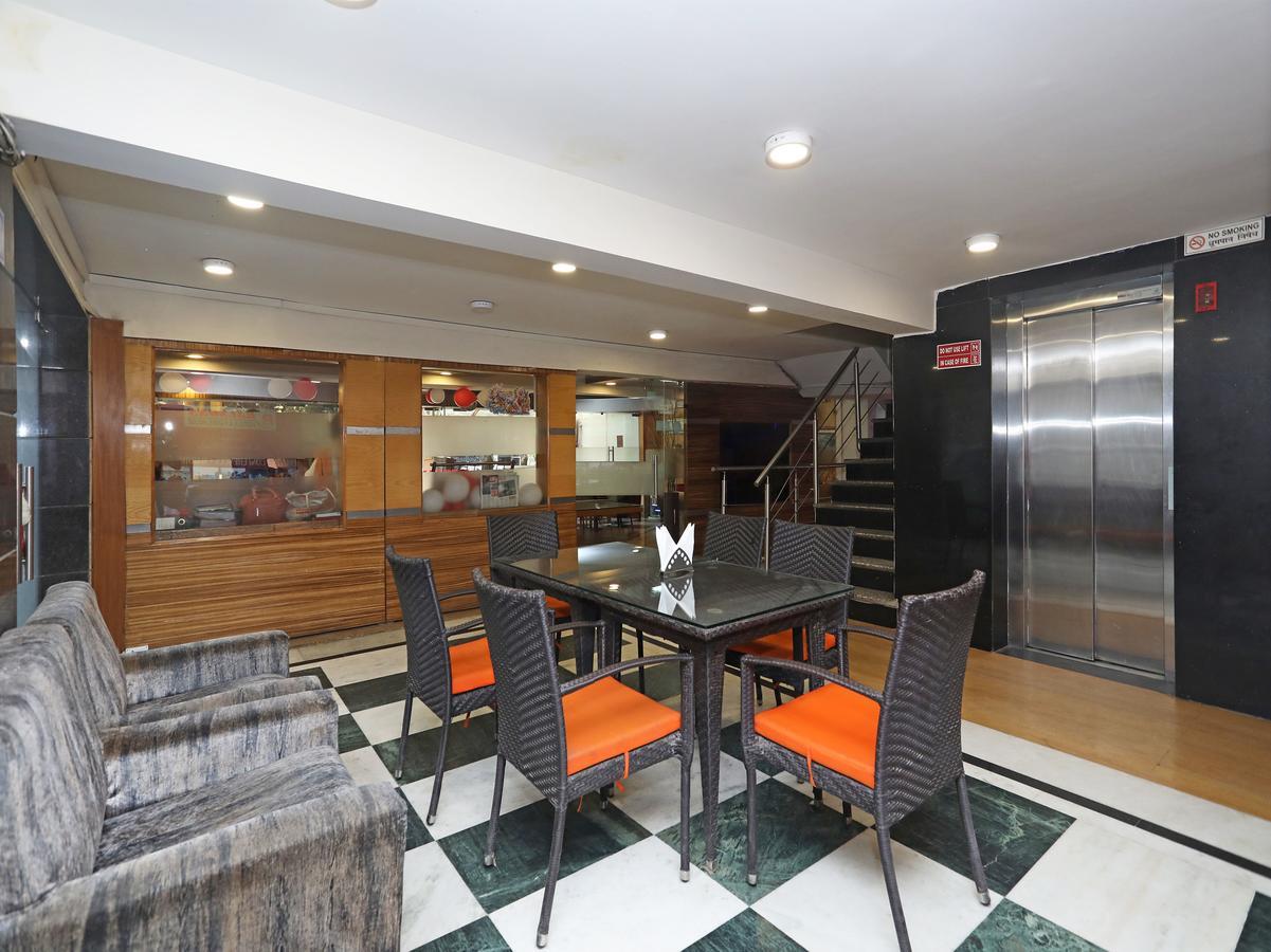 Hotel Balsons Continental New Delhi Exterior photo